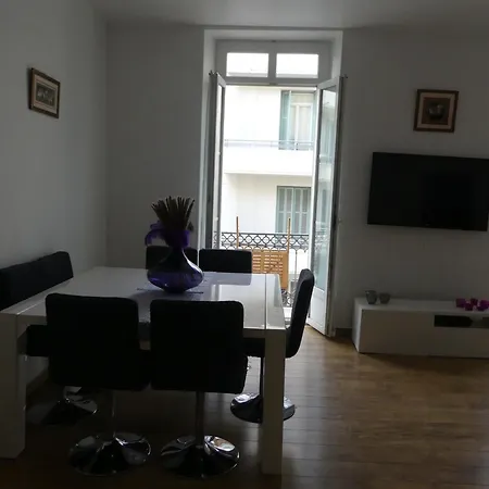 68 M2 Pour Des En Famille Apartment *